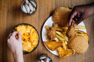 alimentation friture burger frites chips