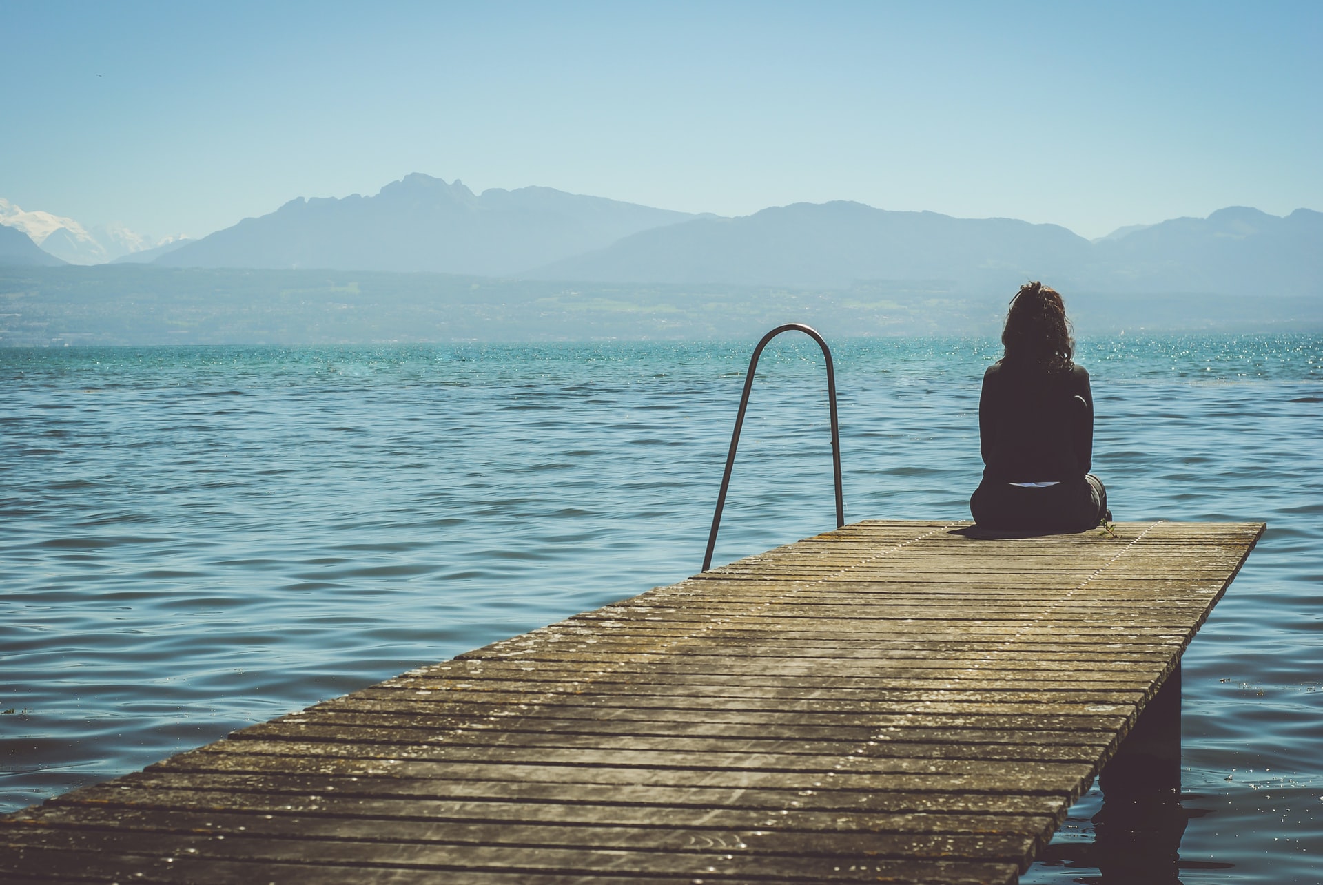 femme lac léman