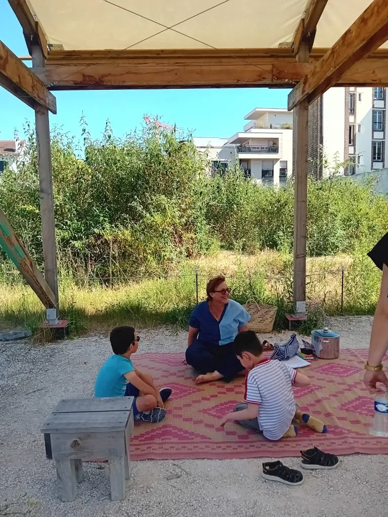 Séance avec les enfants.