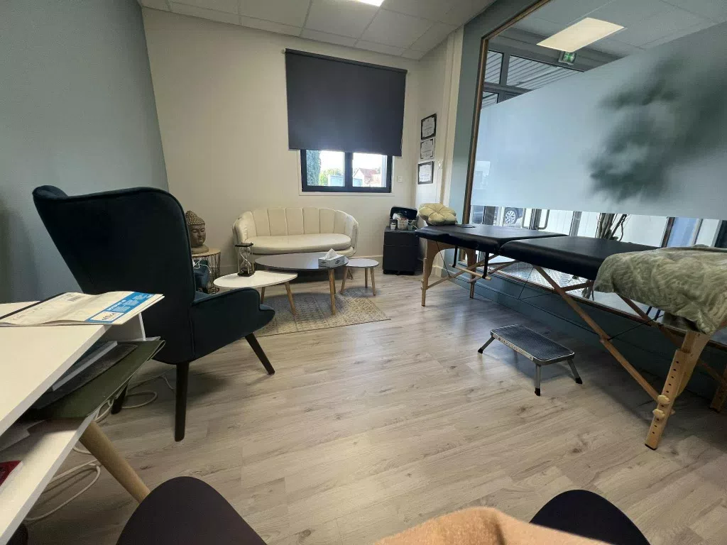 Cabinet de Lynda Delhamende